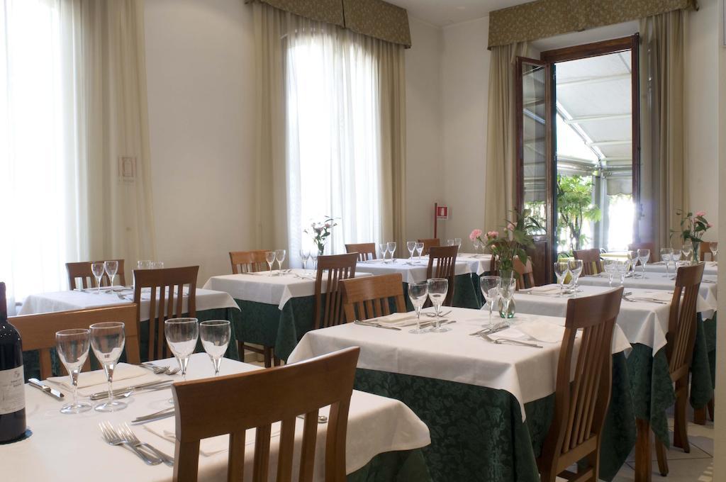 Hotel Vittoria Viareggio Dış mekan fotoğraf