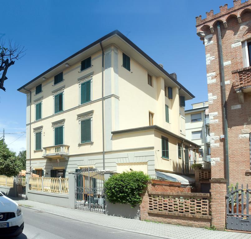 Hotel Vittoria Viareggio Dış mekan fotoğraf